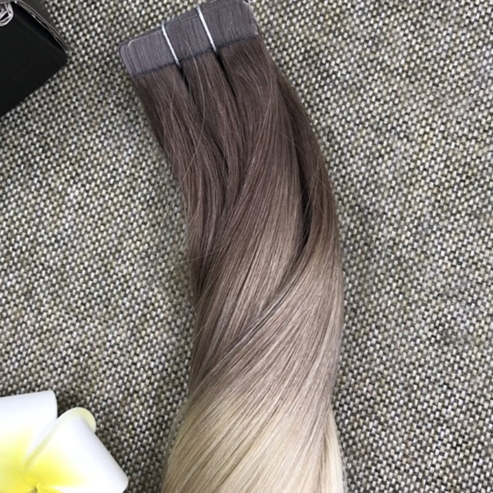 ✨ 20” #3/#8/613 BALAYAGE HUMAN HAIR TAPE-INS *NWT - Picture 4 of 8